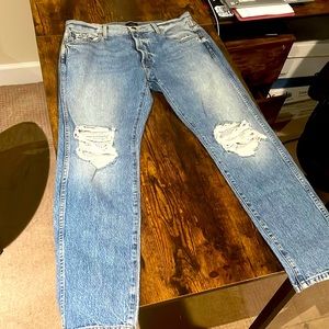 Khaite “Kyle” distressed Jeans -size 29 - rn149428